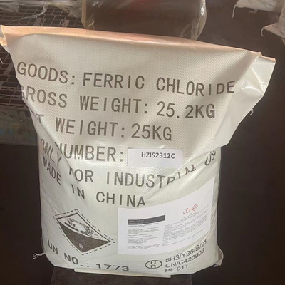 25 KG / BGA FeCL3 철화염은 물 처리 화학 물질로 사용됩니다